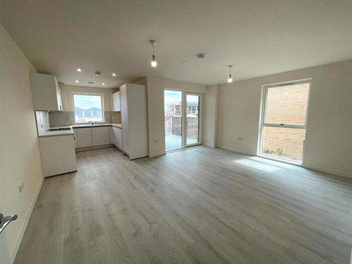 2 Bedroom Apartment To Rent In Hargrave Drive, Harrow, HA1