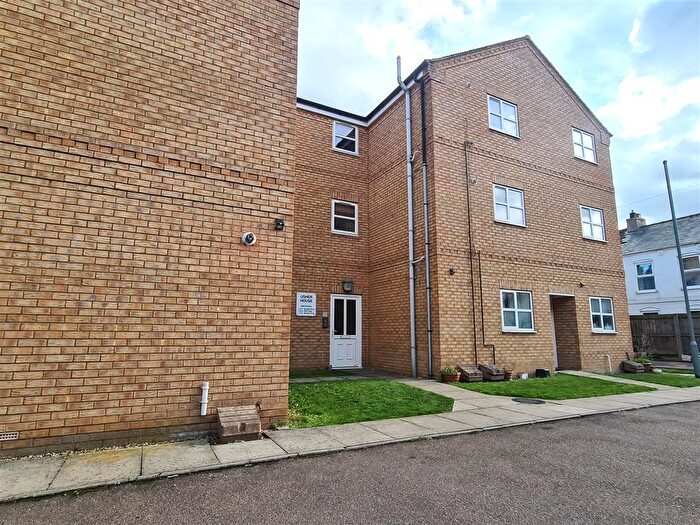 2 Bedroom Flat To Rent In Usher House, Abbeygate Court, March, PE15