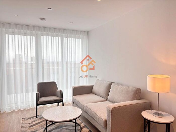 2 Bedroom Flat To Rent In Iris House, Cedrus Avenue, Southall, London, UB1