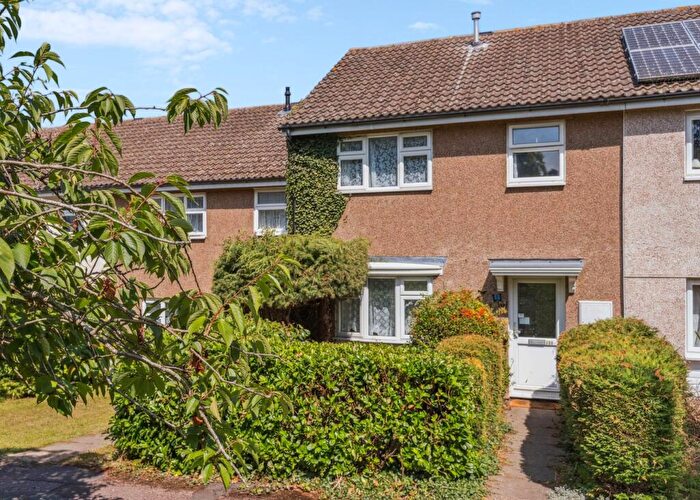 3 Bedroom Terraced House For Sale In Hardy Close, Hitchin, SG4