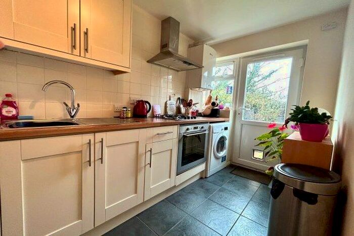 1 Bedroom Flat To Rent In Cambridge Road, Cambridge, CB23