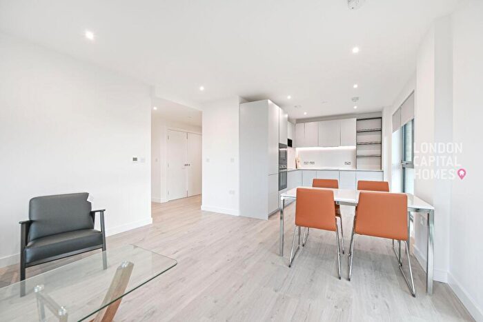 2 Bedroom Apartment To Rent In Darter House, Anax Street, London, N4