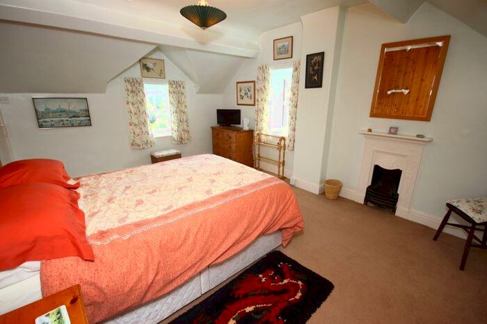 2 Bedroom Detached House For Sale In Trefriw, LL27