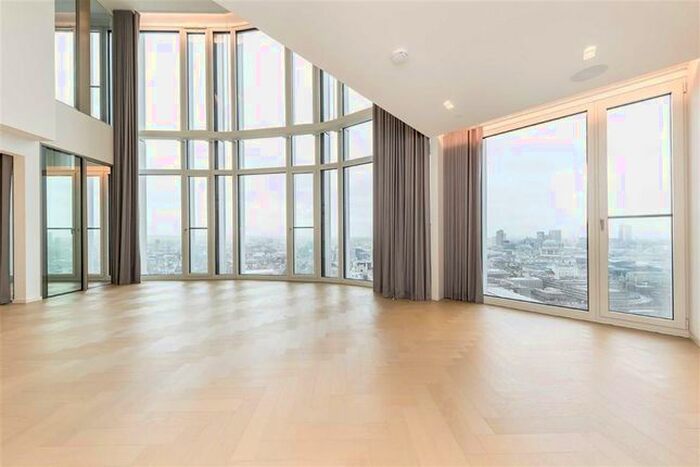 3 Bedroom Flat To Rent In Upper Ground, London, SE1