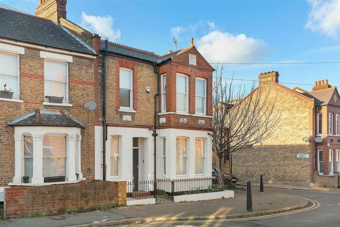 3 Bedroom Terraced House To Rent In Strathleven Road, London, SW2