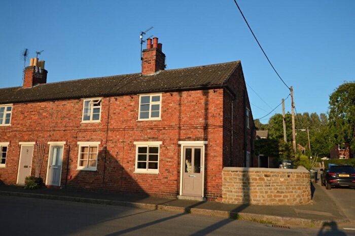 2 Bedroom Cottage To Rent In New Row, Woolsthorpe By Belvoir, NG32