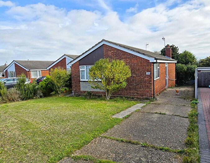 3 Bedroom Detached Bungalow For Sale In Dovedale, Felixstowe, IP11