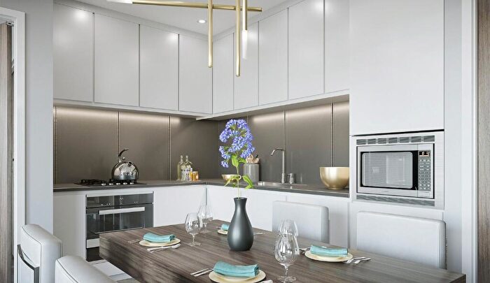 2 Bedroom Apartment For Sale In The Hive, Luton, LU1