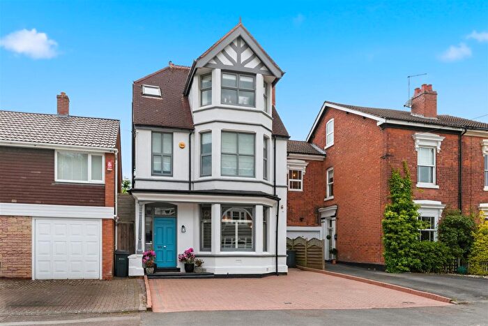 5 Bedroom Detached House For Sale In Western Road, Sutton Coldfield, B73