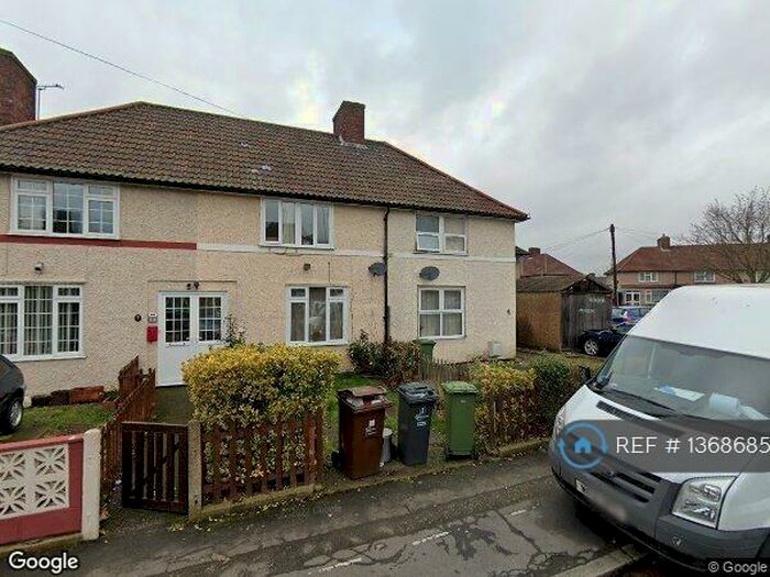 3 Bedroom Terraced House To Rent In Cotesmore Gardens, Dagenham, RM8