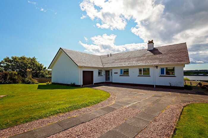 4 Bedroom Bungalow For Sale In Port Dunbar, Wick, Highland., KW1