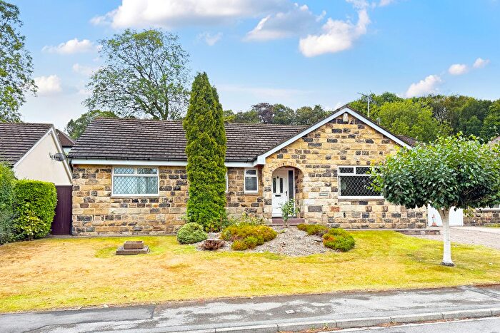 3 Bedroom Detached Bungalow For Sale In Oakdale Glen, Harrogate, HG1