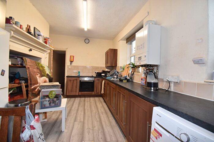 3 Bedroom Flat To Rent In Western Terrace, Falmouth, TR11