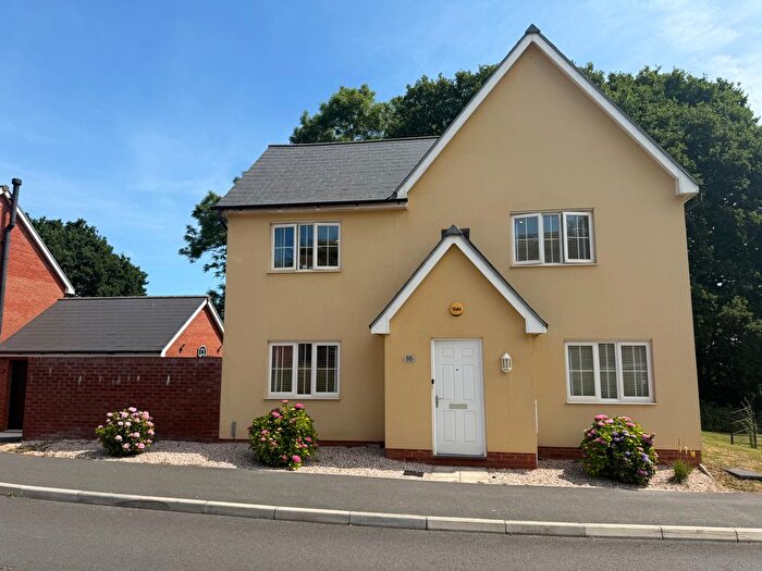 4 Bedroom Property To Rent In Old Park Avenue, Exeter, EX1