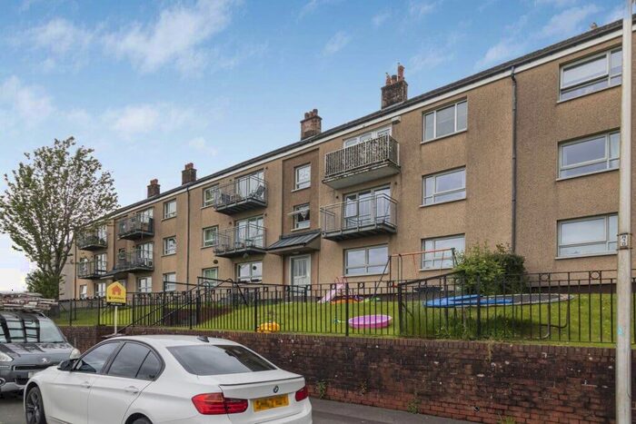 2 Bedroom Flat For Sale In Mannering Rd, Paisley, PA2