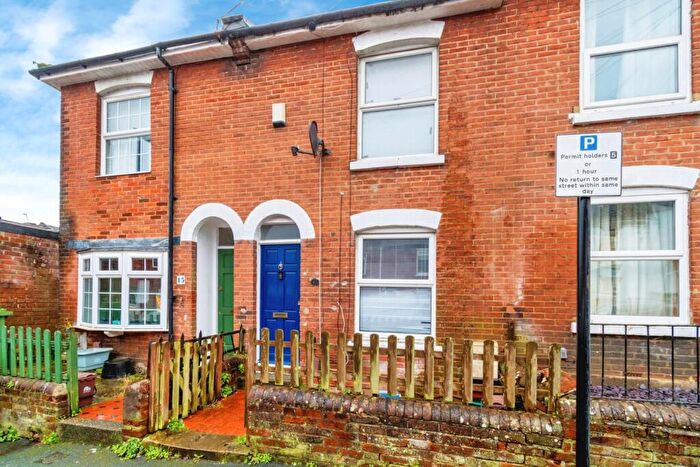2 Bedroom Terraced House For Sale In Peterborough Road, Inner Avenue, Southampton, Hampshire, SO14
