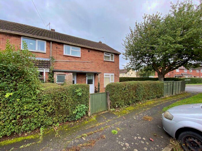 3 Bedroom House To Rent In Willow Brook Road, Corby, NN17