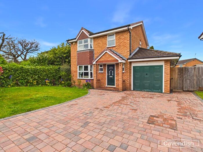 3 Bedroom Detached House For Sale In Foxall Way, Great Sutton, CH66