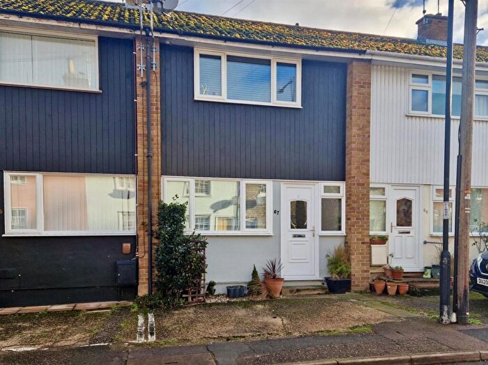 2 Bedroom Terraced House For Sale In Cannon Street, Bury St. Edmunds, IP33
