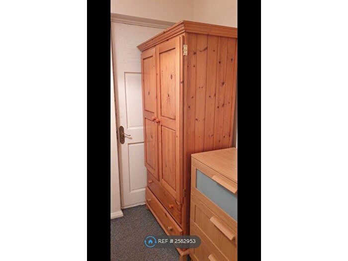 4 Bedroom Terraced House To Rent In Stoughton Close, London, SE11
