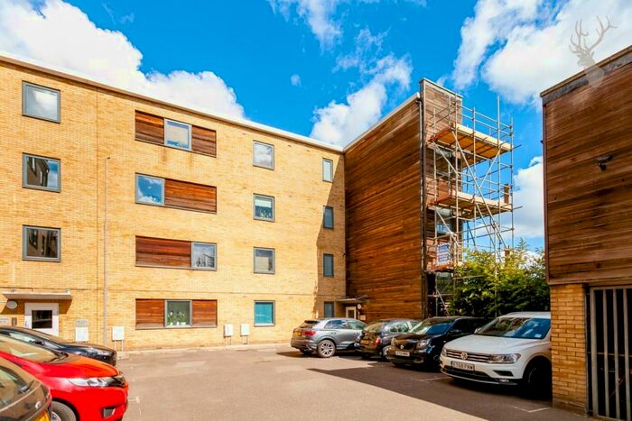 1 Bedroom Flat To Rent In Wick Lane, London, E3