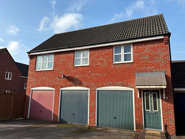 2 Bedroom Flat To Rent In Maximus Road, North Hykeham, LN6