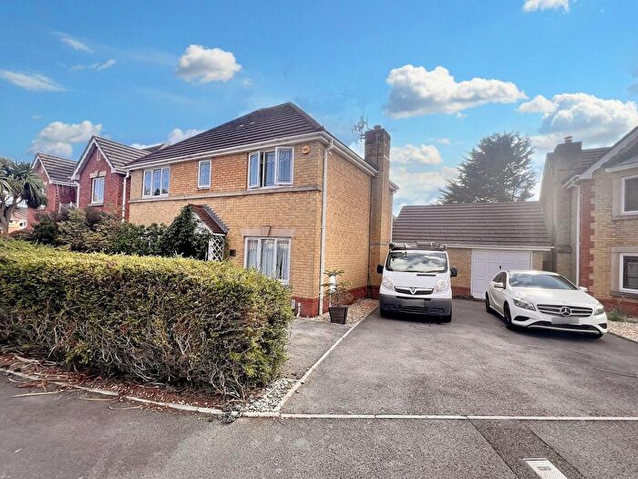 4 Bedroom Detached House For Sale In Rhoose, Barry, CF62
