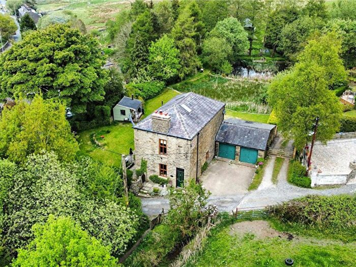 4 Bedroom Detached House For Sale In Lodge Bank House, Boarsgreave Lane, Cowpe, Rossendale, BB4