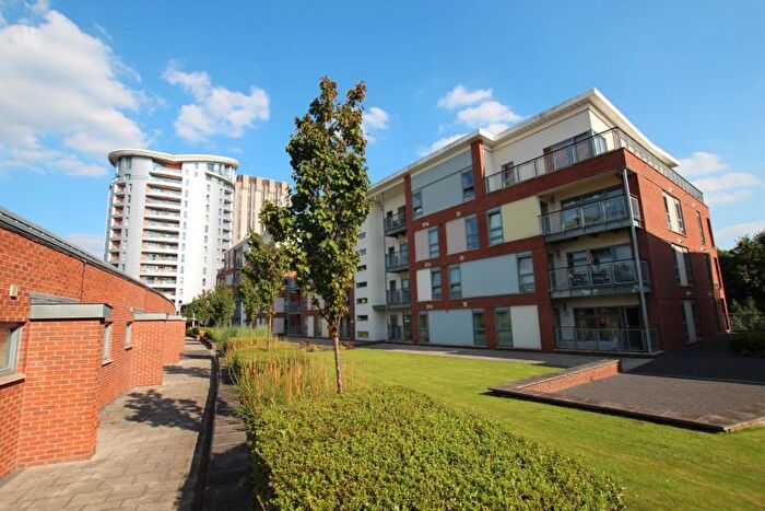 2 Bedroom Apartment To Rent In Horizon - City Centre, BS1