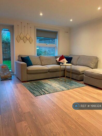 3 Bedroom End Of Terrace House To Rent In Earlston Grove, London, E9