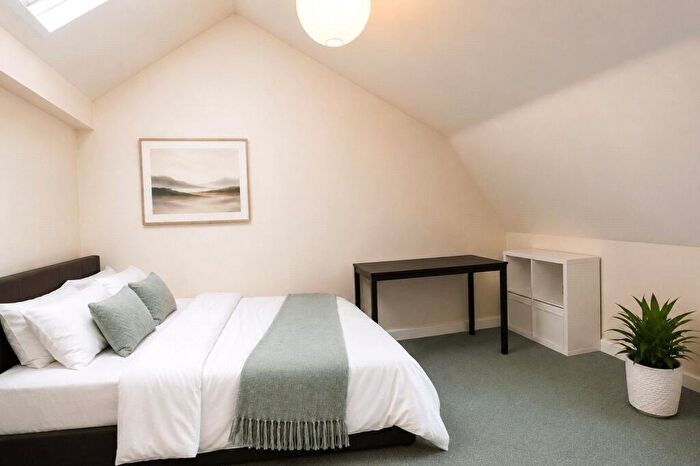 1 Bedroom Apartment To Rent In Park Place, Clifton, Bristol, BS8
