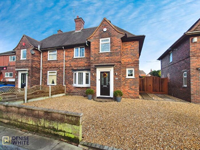 3 Bedroom Semi Detached House For Sale In Hanley Road, Stoke-On-Trent, ST6