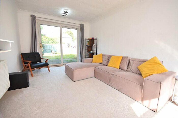 2 Bedroom Semi-Detached House To Rent In North Parkway, Leeds, West Yorkshire, LS14