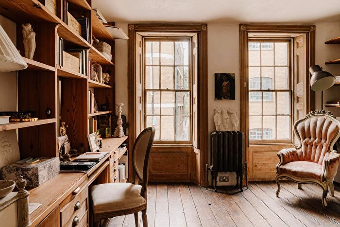 4 Bedroom Terraced House For Sale In Bermondsey Street, London, SE1