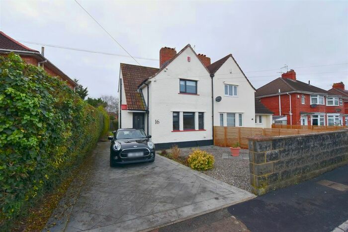 3 Bedroom Semi-Detached House To Rent In St. Johns Crescent, Bedminster, Bristol, BS3