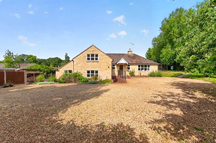 3 Bedroom Detached House For Sale In Windmill Way, Lyddington, Rutland, LE15