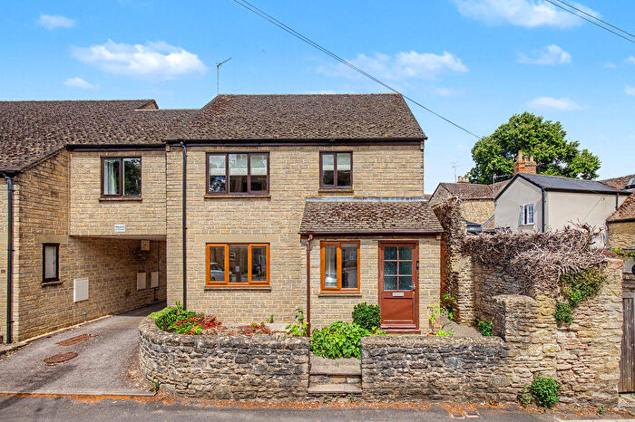 Detached House To Rent In Rectory Lane, Woodstock, OX20