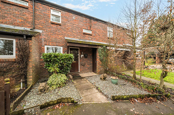 2 Bedroom Terraced House For Sale In Langmans Way, Woking, Surrey, GU21