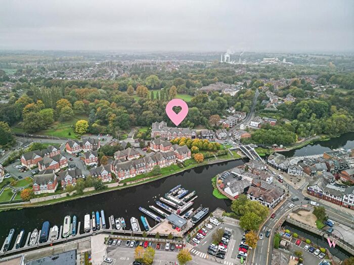 2 Bedroom Flat For Sale In Castle Street, Northwich, CW8