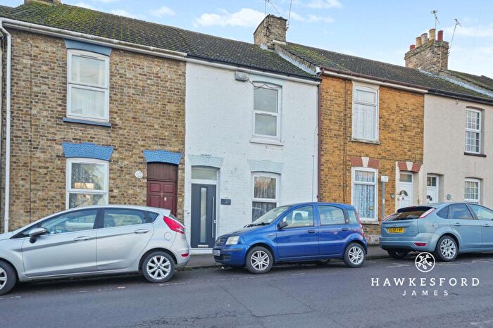 2 Bedroom Terraced House For Sale In Epps Road, Sittingbourne, ME10