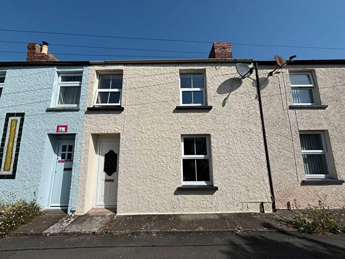 2 Bedroom Terraced House For Sale In New Street, Talgarth, Brecon, LD3