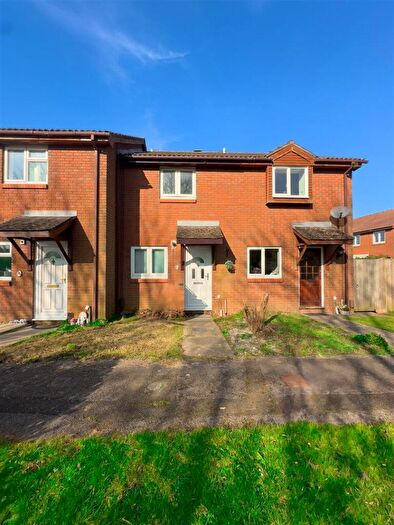 2 Bedroom Terraced House To Rent In Campion Close, Warsash, SO31