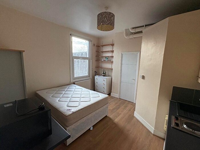 Studio To Rent In Westbere Road, London, NW2