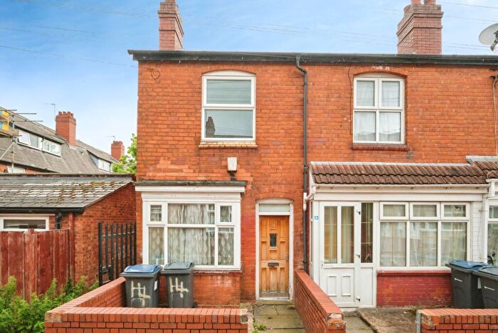 3 Bedroom End Of Terrace House For Sale In Beech Avenue, Runcorn Road, Birmingham, West Midlands, B12