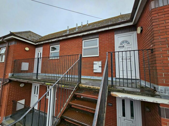 2 Bedroom Flat To Rent In High Street, Harwich, CO12
