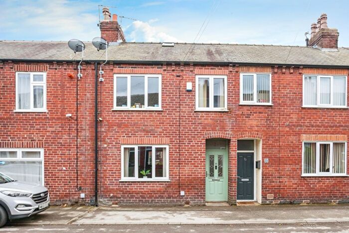 3 Bedroom Terraced House For Sale In Ellins Terrace, Normanton, WF6