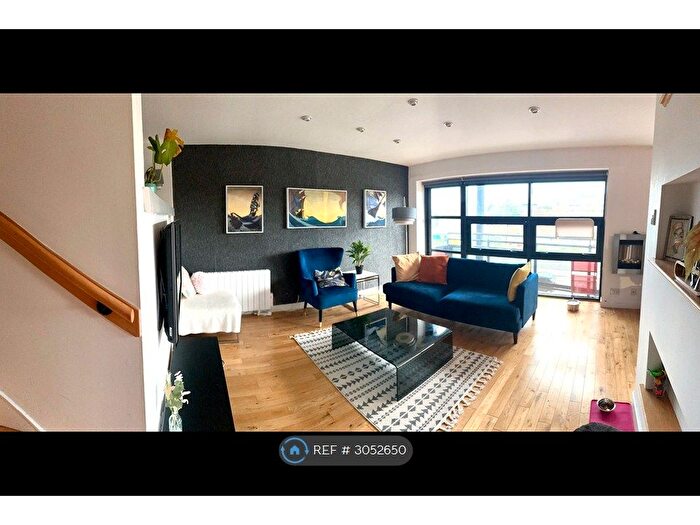 2 Bedroom Flat To Rent In Clyde Street, Glasgow, G1