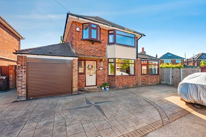3 Bedroom Detached House For Sale In The Pingle, Spondon, Derby, Derbyshire, DE21