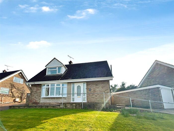 3 Bedroom Detached House For Sale In Dalebrook Road, Burton-On-Trent, Staffordshire, DE15
