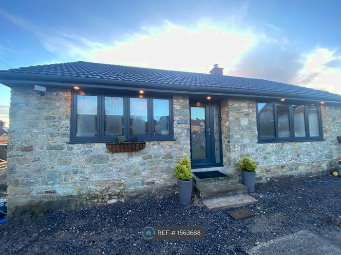 2 Bedroom Bungalow To Rent In Kiama, Bourton, Gillingham, SP8